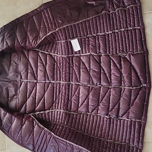 Calvin Klein Packable Down Coat size S - Picture 7 of 10